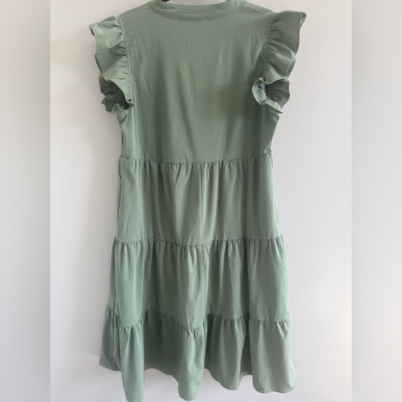 Entro Womens Sage Green Tiered Midi Dress ruffle sleeves size L Boutique - Picture 3 of 3
